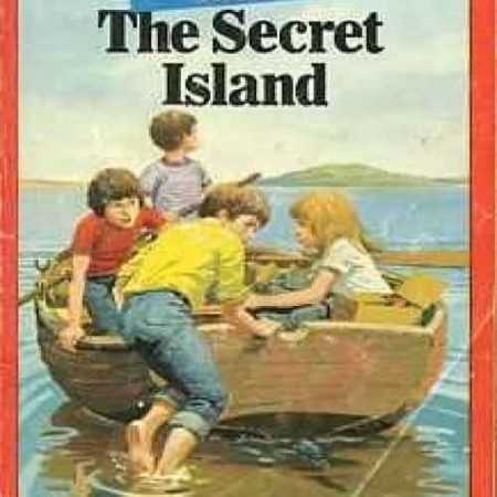 The_Secret_Island.jpg The_Secret_Island.jpg